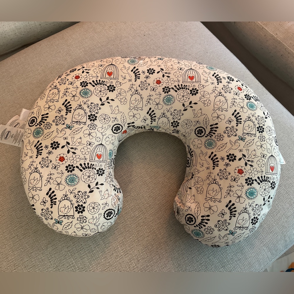 Boppy White Floral Nursing Pillow